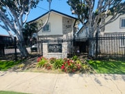Photo - 521 Park Way