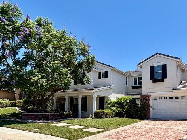 Photo - Executive 5 Bedroom Home for rent in Wildomar