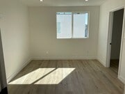 Photo - 1529 Winona Blvd Apartment Unit 1531 Winona Blvd
