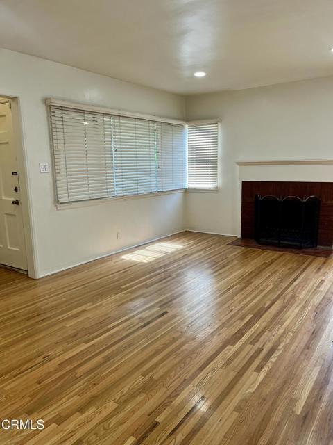 Photo - 373 Laun St