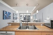 Photo - Great Acqua Vista Home with Harbor Views
