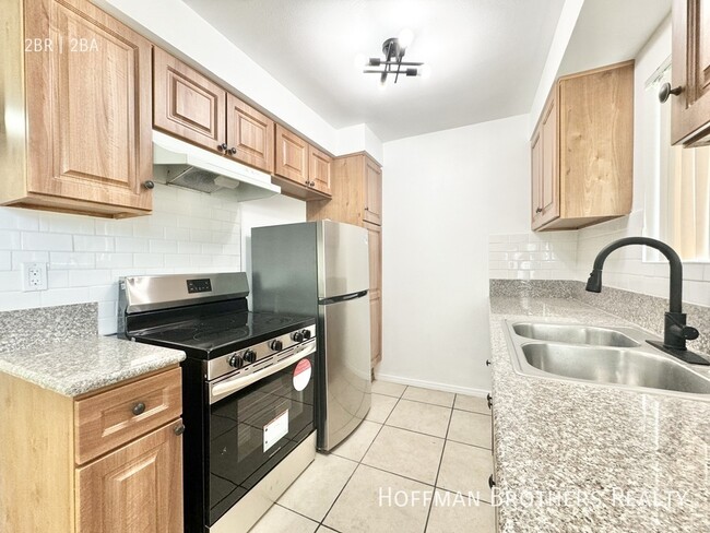 Photo - 6561 Fulton Ave Unit 3