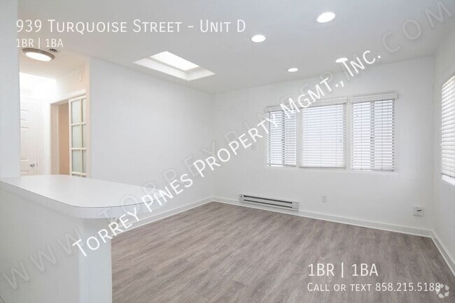 Building Photo - 939 Turquoise St Unit D Rental
