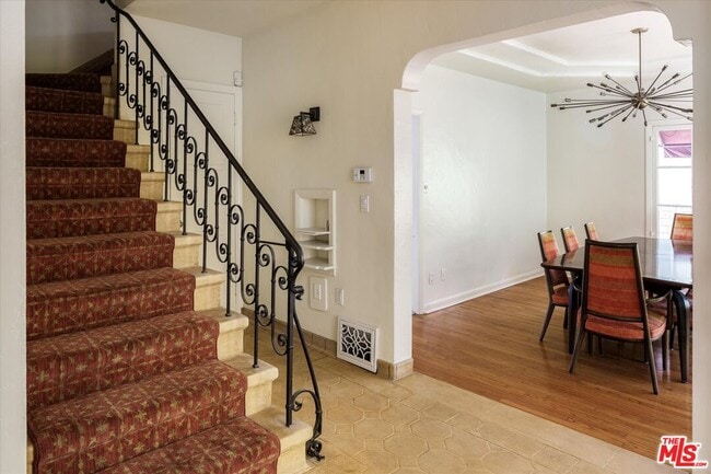 Photo - 2030 Laurel Canyon Blvd