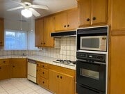 Photo - 332 E Landsford St