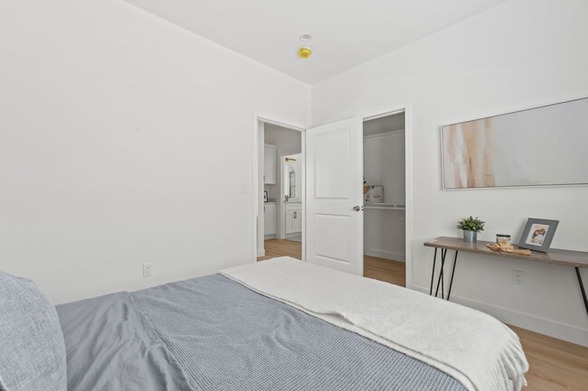 Photo - 1056 Walter Ave Unit #2