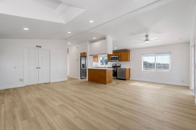 Photo - 2241 Meadow Lark Dr