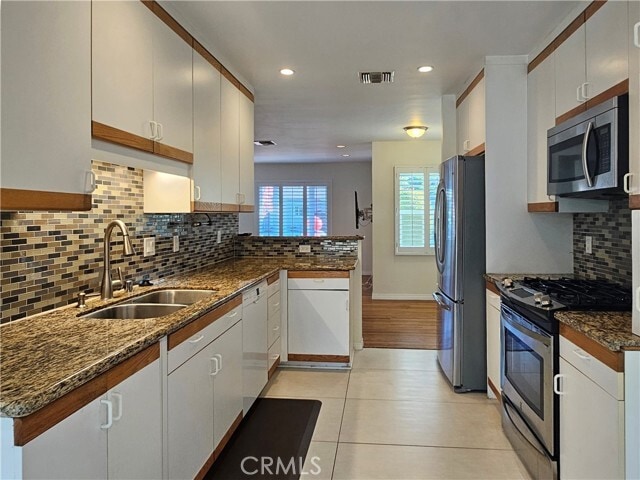 Photo - 17735 Bullock St