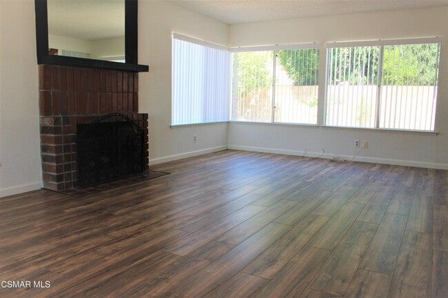 Photo - 1909 Bardet Pl