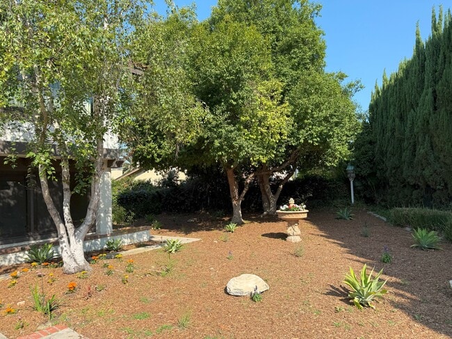 Photo - 2096 McCrea Rd