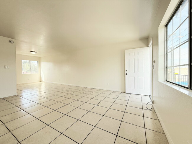 Photo - Bright & Spacious Upper Unit with 3 Bedroom, 2 Bath and assigned Parking space Unit D