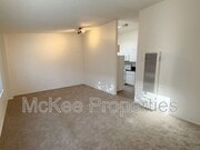 Photo - 3028 Juniper St Unit #4