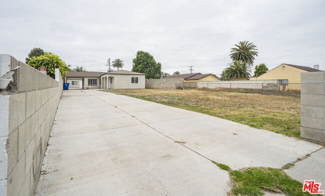 Photo - 322 W 122nd St