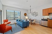 Photo - 889 Date St Condo Unit 541