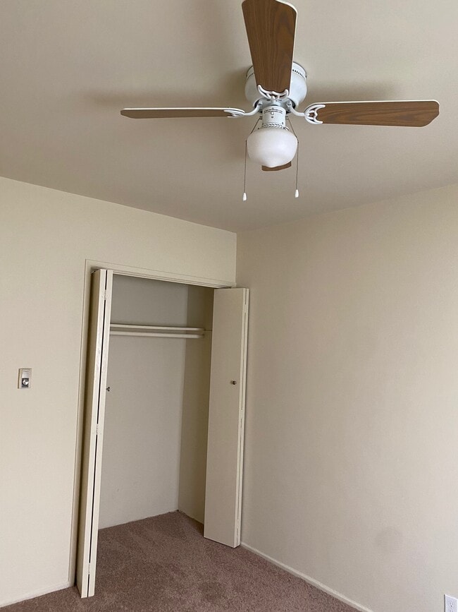 2nd bedroom - 4532 W 173rd St Unit 4