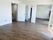 Photo - 532 N Mariposa Ave Unit 204