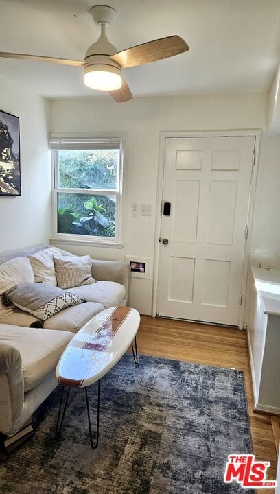 Photo - 604 Venezia Ave Unit 2