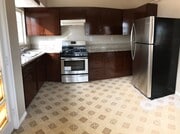 Fully Equipped Kitchen - 15756 Meseta Rd