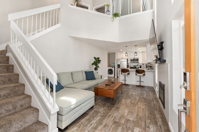 Photo - Fully furnished- North Mission 2 bed 2.5 b...