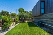 Photo - 762 Rosecrans Ave