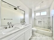 Photo - 1121 Kings Rd Apartment Unit 2A