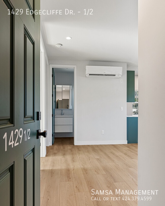 Photo - 1429 Edgecliffe Dr Unit 1/2