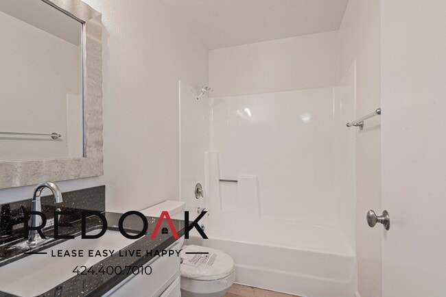 Photo - 1017 S Kingsley Dr Unit 206