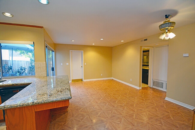 Photo - 10051 Valley Circle Blvd