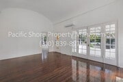 Photo - 1107 Superba Ave
