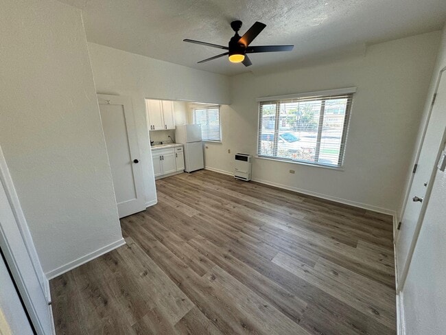 Photo - Remodeled Pierpont Beach Studio Unit A