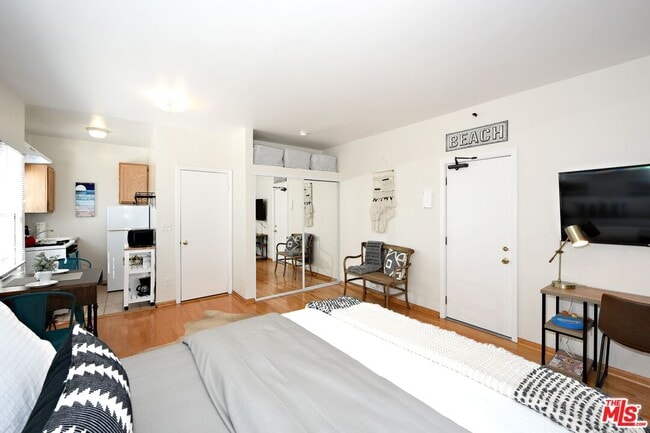 Photo - 26 Breeze Ave Unit 17