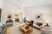 Photo - 260 Acacia St