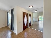 Photo - Beautiful 3B/2BA House w/ Attached Garage ...