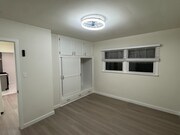 Photo - 421 E Acacia Ave Unit B