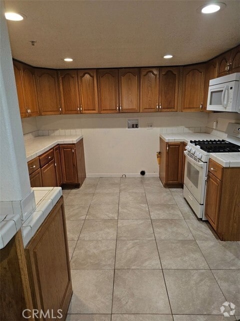 Building Photo - 4891 Grace Ave Rental