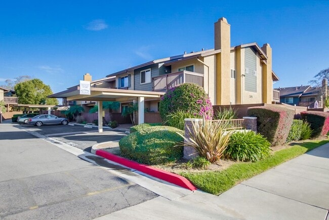 Photo - Beautiful 2 Story Townhouse with Prime Location!!