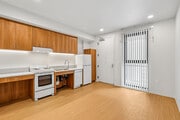 1BR, 1BA - 458SF - Kitchen/Dining Room - Third Thyme