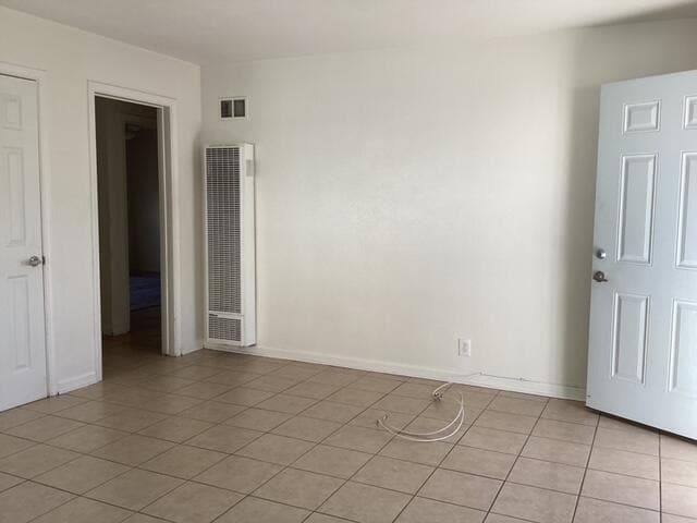 Photo - 44257 Beech Ave