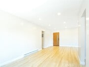Photo - 2027 Vista Del Mar Ave Unit 6