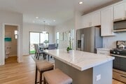 Photo - 2218-20 Langmuir St Unit 6716