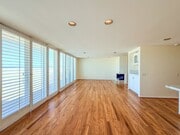 Photo - Stunning Oceanfront 3 Bed 3 Bed | Hollywoo...