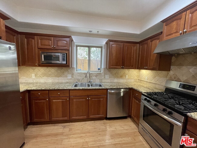 Photo - 1511 Camden Ave Unit 104