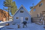 Photo - 2 Bedroom Lodge- Pet Friendly- Fenced Yard