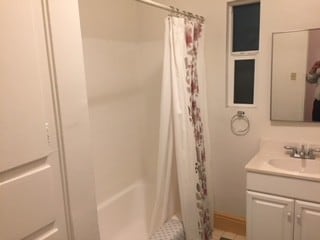 Bath Room - 2314 33rd St Unit 2314