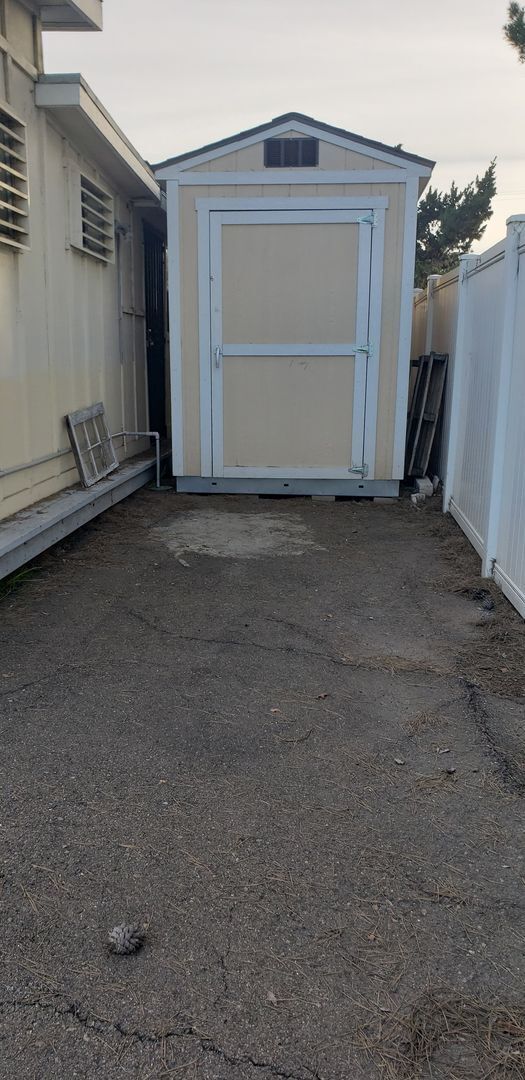 Photo - Studio Cottage w/ large storage shed!