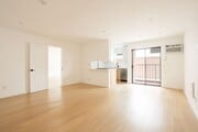 Photo - Larrabee Square Apartments