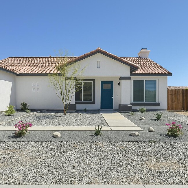 Photo - 31580 Vía Pared