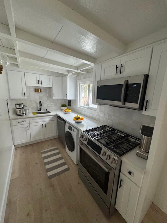 Photo - 320 7th St Unit 6