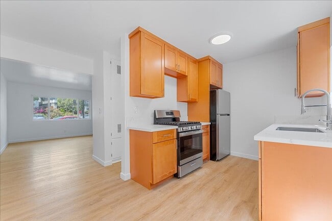 Photo - 3528 2nd St Unit 04