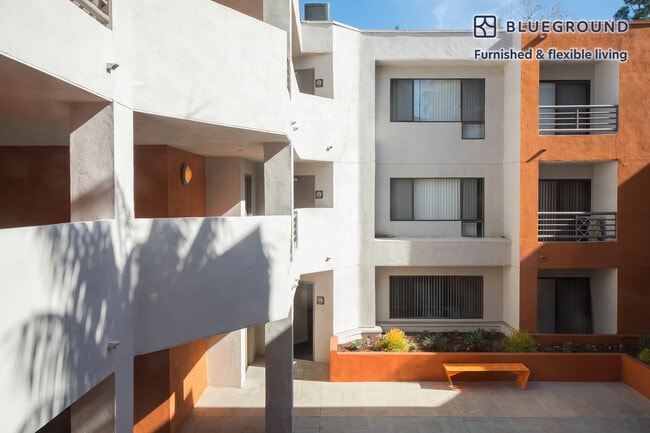 Photo - 10985 Bluffside Dr Unit FL2-ID626